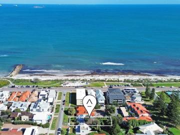 OUTSTANDING BEACHSIDE OPPORTUNITY