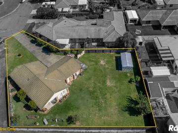 Outstanding DA Approved Opportunity on a Huge 1098sqm Allotment