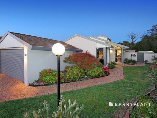 Outstanding Family Living & Entertaining