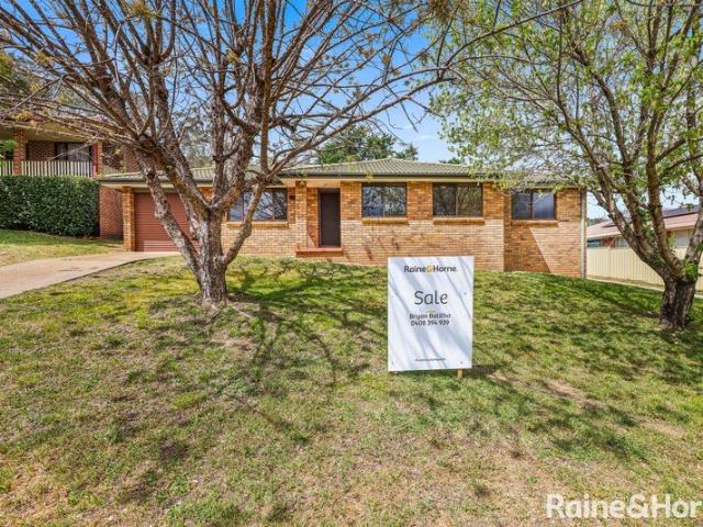 OUTSTANDING HOME IN LEMON GUMS