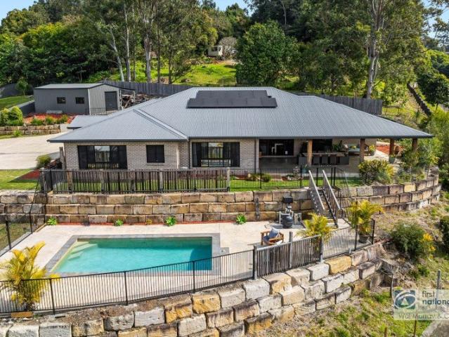OUTSTANDING HOME POOL + SHED