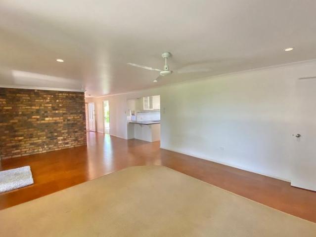 Outstanding Home with AC In All Bedrooms and Ideal outdoor Living