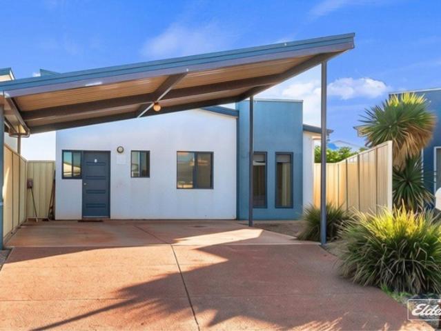 OUTSTANDING INVESTMENT OPPORTUNITY IN POPULAR LEGENDS ESTATE
