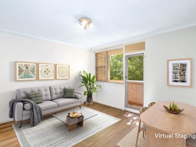 Outstanding lifestyle abode or investment