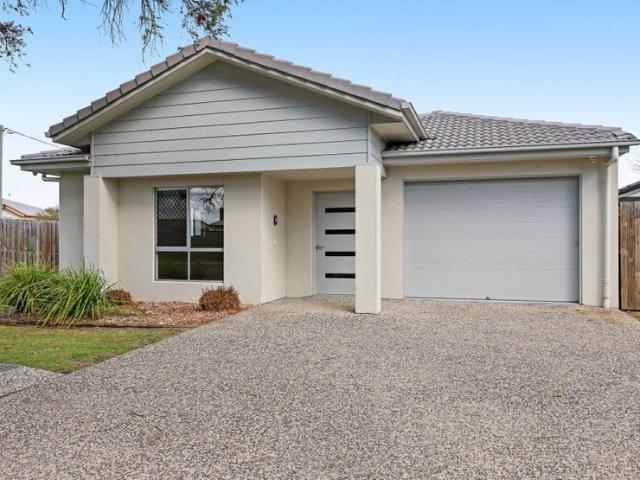 OUTSTANDING LOCATION and HOME, 500m or 7min WALK to CITY CENTRE