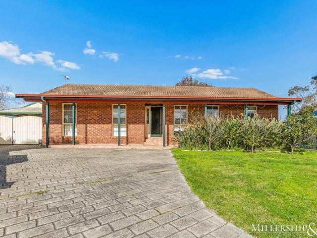 Outstanding Opportunity in a Convenient Mill Park Location