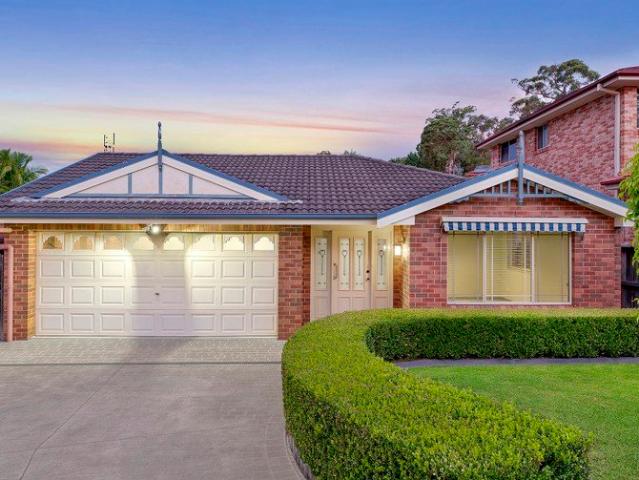 Outstanding Opportunity In Highly Sought After Neighbourhood