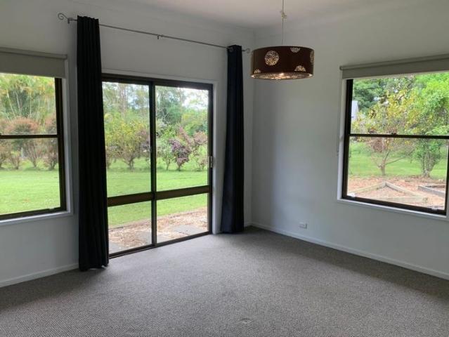 Outstanding Rural Retreat For Lease