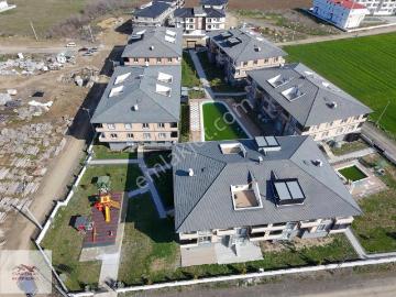 Ova Kent 1 Havuzlu Aquparklı Sitede 3+1 Satılık İskanlı Daire