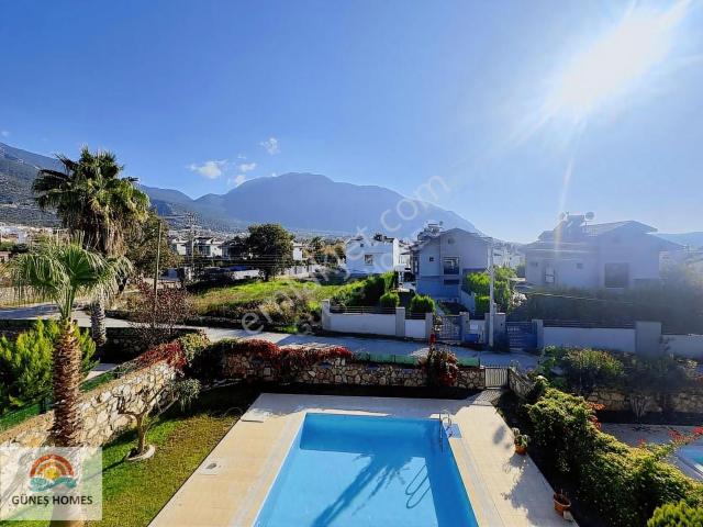 Ovacık'ta 4+1 Modern Villa