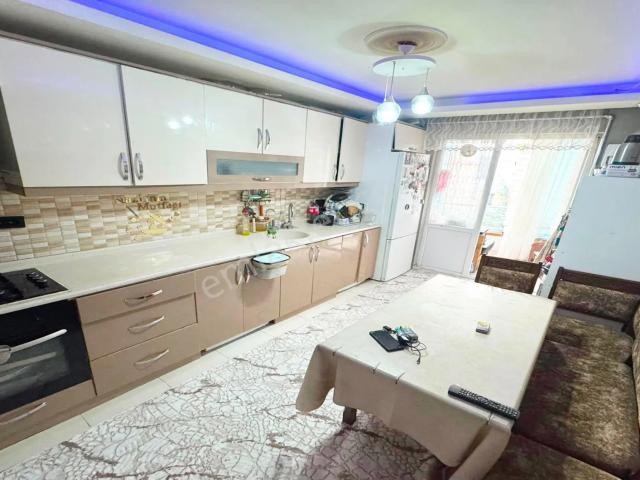 Ovacık Başkent Caddesinde Lüx Yeni Binada Ara Kat 3+1 Ön Cephe
