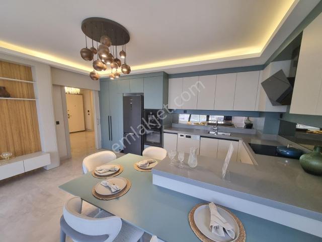 Ovacık Mah. Merkezde site İçi lüks Yapılı 4+1 Satılık Daire