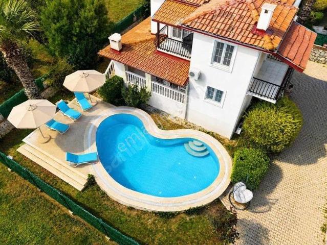 Ovacık Ta Uzun Dönem Kiralık 4+1 Müstakil Havuzlu Villa