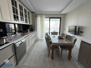Ovacık Yozgat Bulvarı 4+1 Manzaralı E.banyolu 7.kat Kiralık