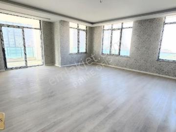 Ovacık Yozgat Bulvarı Yakını Bol Güneşli Manzaralı 4+1 Site