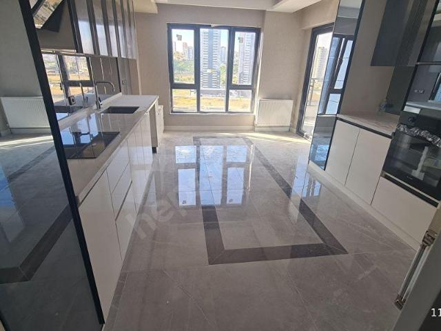 OVACIK'TA 5+1 OTURUMA HAZIR BULVARA PARALEL SIFIR FIRSAT DAİRE