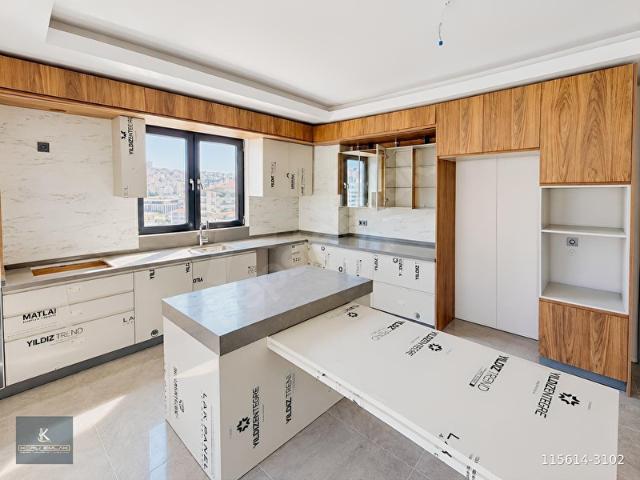 OVACIK ŞEHİR MANZARALI HAMAM KONSEPTLİ 4+1 KİRALIK SİTE DAİRESİ
