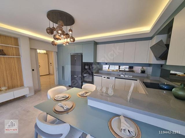 OVACIK MAH. MERKEZDESİTE İÇİ LÜKS YAPILI 4+1 SATILIK DAİRE