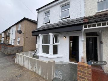 Oval Road, Croydon, CR0 4 bed end of terrace house to rent £2,795 pcm £645 pw