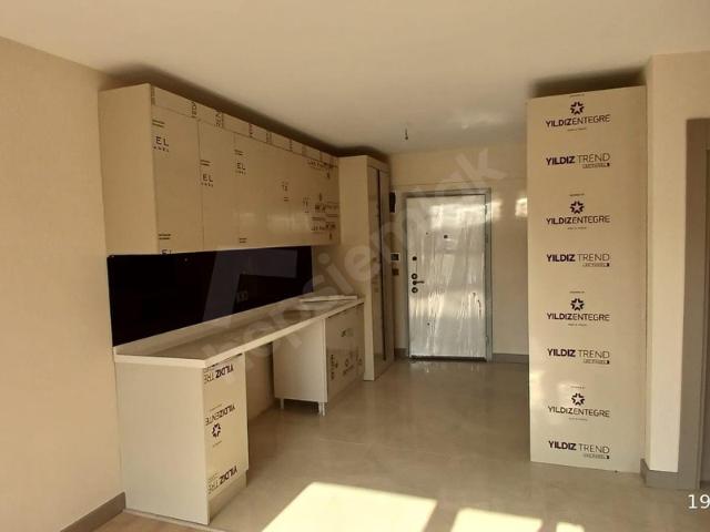 ÖVEÇLER KABİL CADDESİNİN PARALELİNDE YENİ OTURMAYA HAZIR 2+1 60 M2 GÜNEY CEHPELİ
