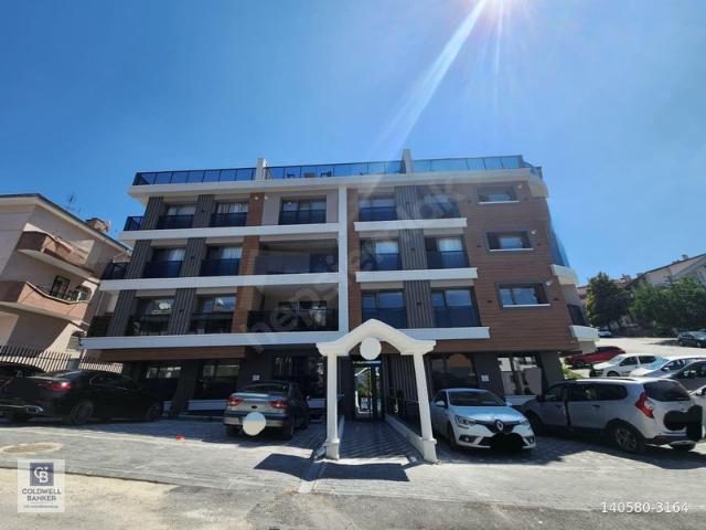 Öveçler'de Prestijli Ultra Lüks Yapılı 3+1 Satılık Daire