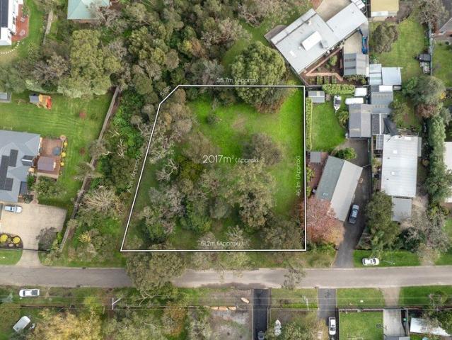 Over Half an Acre in the Heart of Rosebud Blank Canvas, Big Opportunity