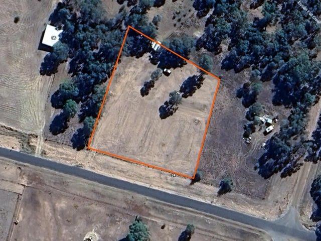 OVER 1 ACRE OF FLAT LAND IN NEILBOROUGH