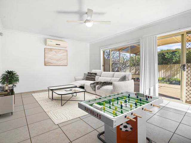 Over 300sqm Large Family Home With Granny Flat Potential STCA