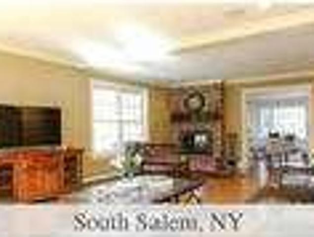 Over 3,534 sf in South Salem
