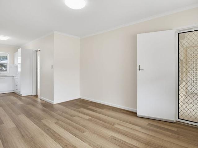 Over 55s living Charming 2 bed coastal home