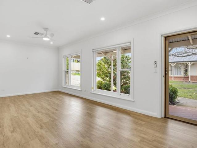 Over 55s living Charming 2 bed home