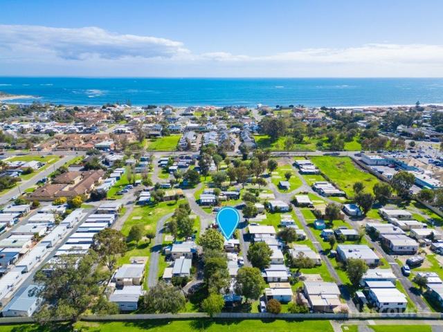 Over 55's, No Stamp Duty, No Exit Fees, Walk to the beach!