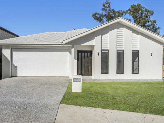 Over $75,000 worth of Luxury Upgrades including FREE 6.6kw Solar System!