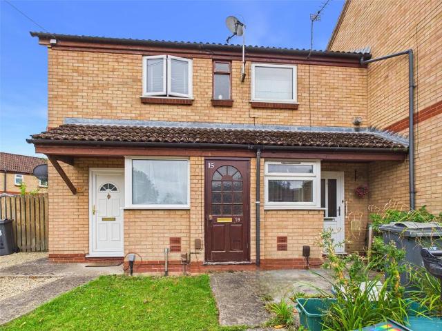 Overbrook Road, Hardwicke. 1 bed apartment to rent £700 pcm £162 pw