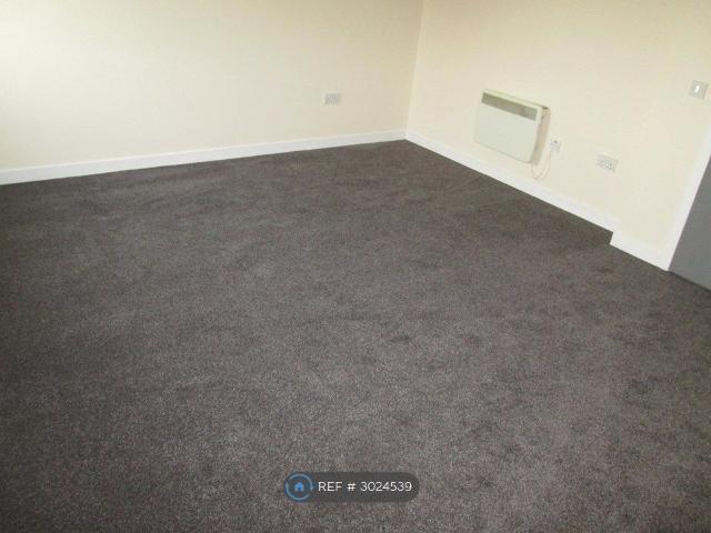 Overhaugh Street, Galashiels TD1, 3 bed flat to rent, £850 pcm | PrimeLocation