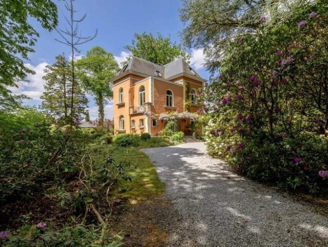 Overijse near La Hulpe charming property