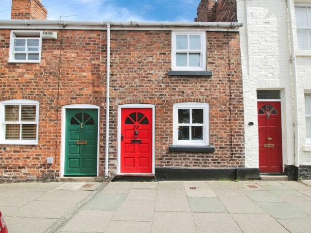 Overleigh Road, Chester CH4 2 bed cottage to rent £1,300 pcm £300 pw
