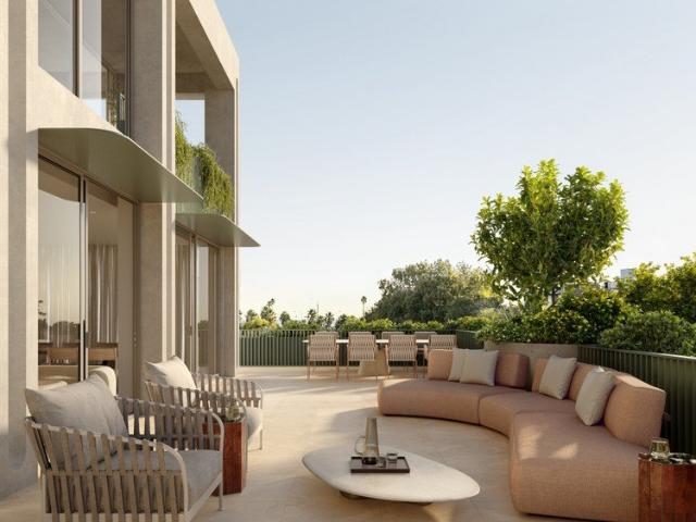 Oversized 3 Bed with Expansive Terrace