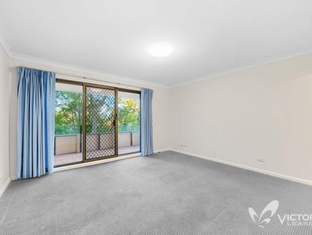 Oversized 142SQM| 3 bedroom apartment located in the heart of Gordon