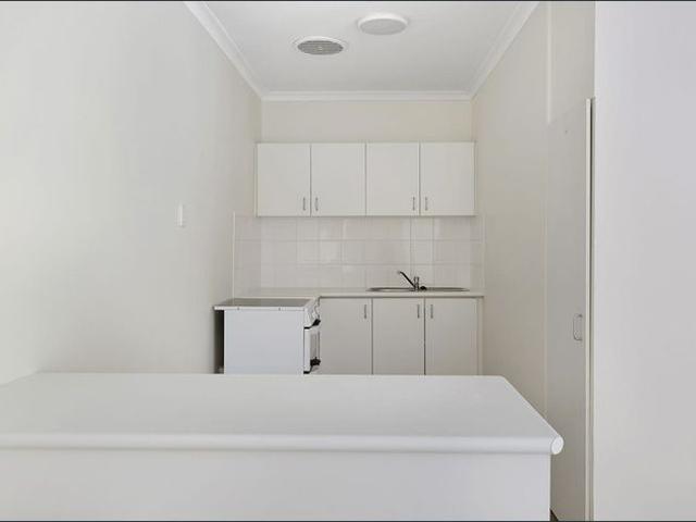 Oversized 1 bedroom apartment!