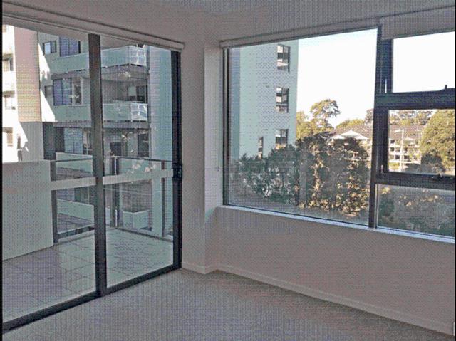 Oversized 2 Bedroom Apartment