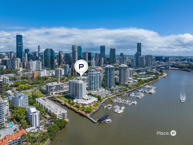 Oversized Courtyard Exclusive Waterfront Living in Kangaroo Point's Prime Peninsula