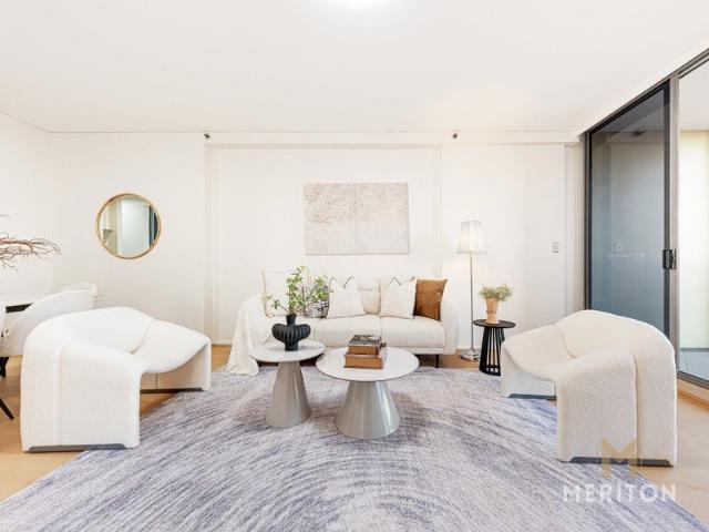 Oversized city apartment with light, views and appealing house like design