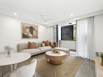 Oversized Apartment In A Lush Contemporary Collection