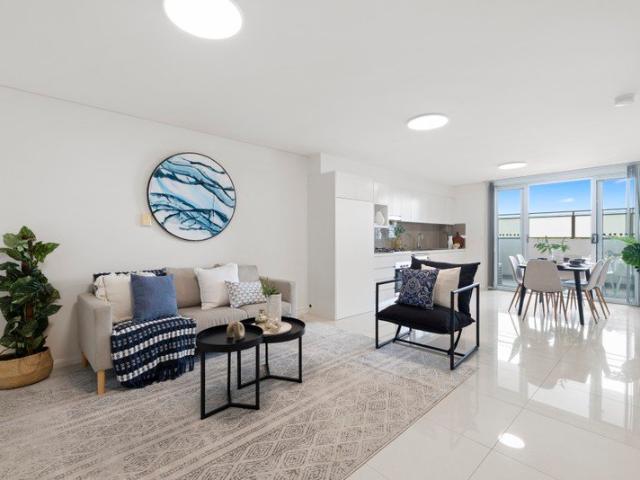 Oversized apartment living in a convenient Asquith location