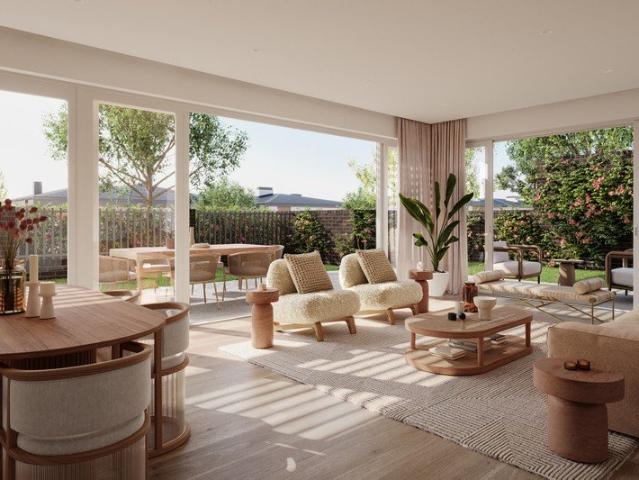 Oversized Garden Two Bedroom Apartment w/ Private Terrace & Lawn