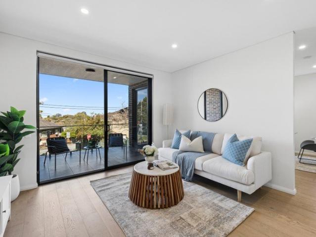Oversized One Bedroom Apartment