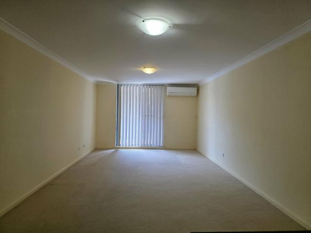 Oversized One Bedroom Unit located approx 250 metres from the beach