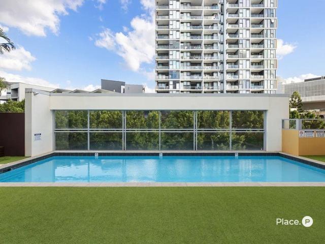 Oversized Outdoor Living in the Heart of Kelvin Grove Village