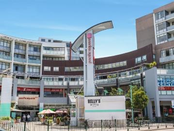 OVERSIZED APARTMENT PERFECT FOR FIRST HOME BUYERS OR INVESTORS